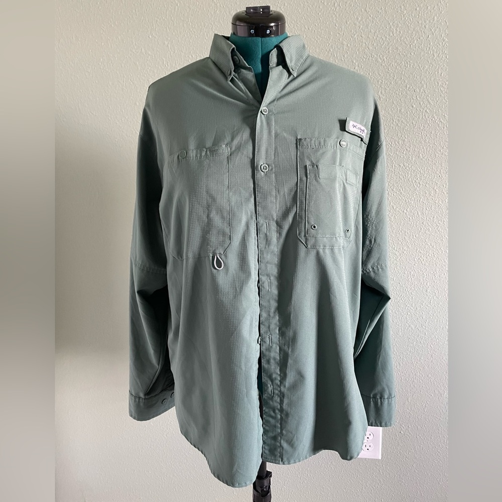 Performance Fishing Gear Columbia Button Up